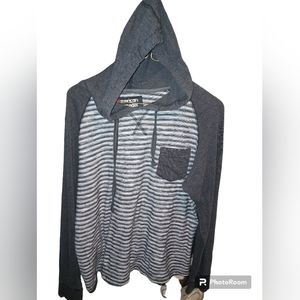 AMERICAN CRUSADER EUC Boys  Long Sleeve, hooded T shirt Sz L Gray